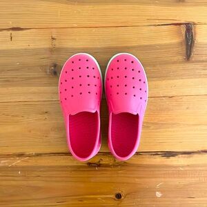 People Footwear kids size toddler 10‎ waterproof shoes